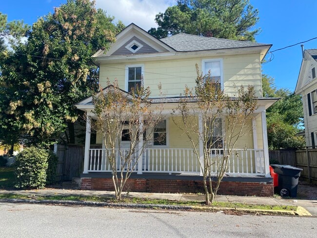 Photo - 200 S Elliott St