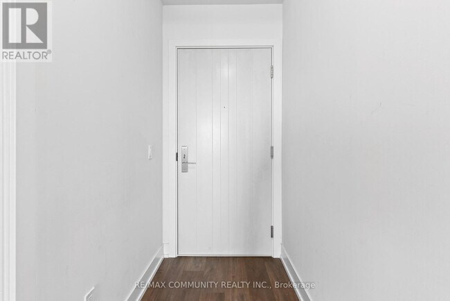 Photo - 2550 Simcoe St N Unit 419