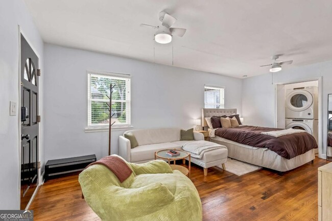 Photo - 1780 John Calvin Ave