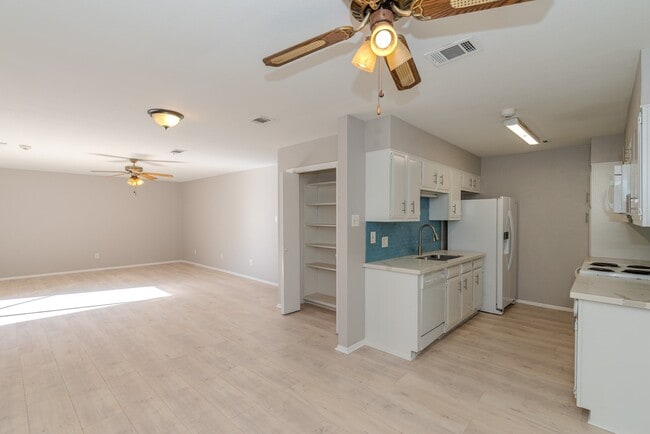 Photo - 1191 Park Meadow Dr