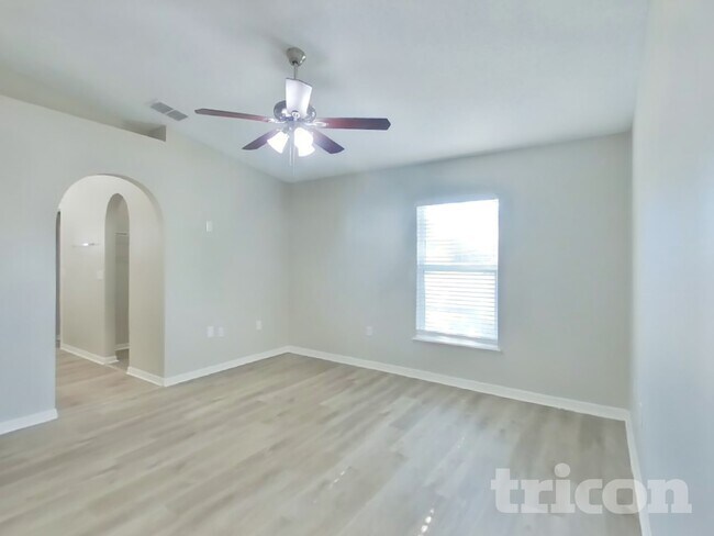 Photo - 4138 Clearbrook Cove Rd