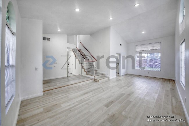 Photo - 21627 Winding Rd