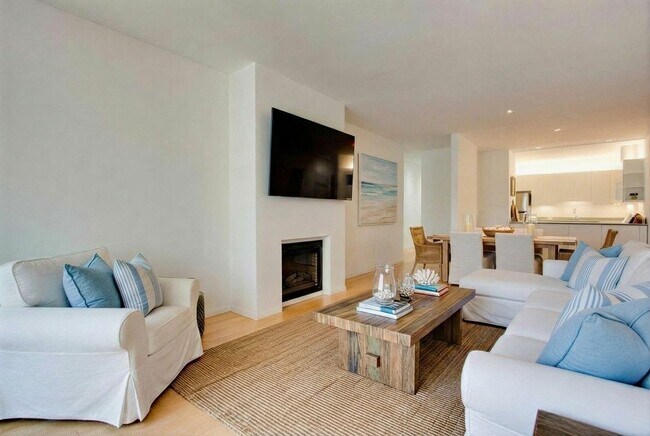 Photo - 900 Euclid St Unit 210