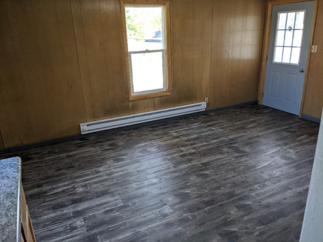 702 Worden Ave E Unit 2
