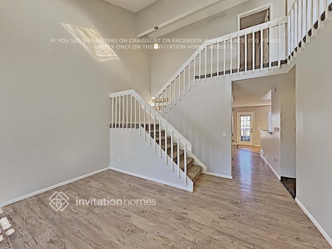 Photo - 1254 Ascot Ave