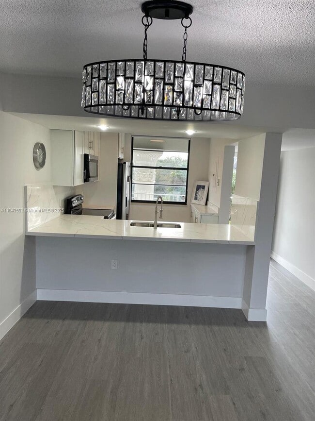 Photo - 1508 Whitehall Dr Condo Unit 403