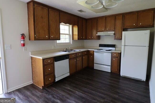 Photo - 1820 N Ridge Dr Unit C