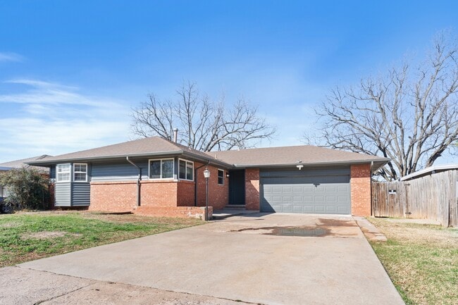 Building Photo - 2609 N Key Blvd