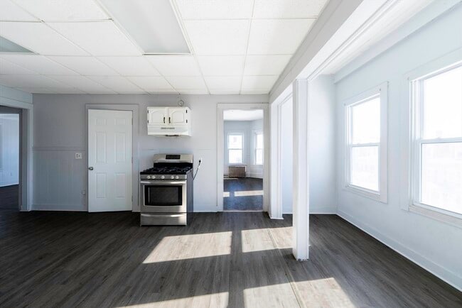 Photo - 30 Chestnut St Unit 2