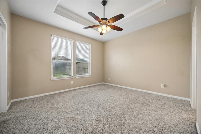 Photo - 5810 Banyan Oak Ct
