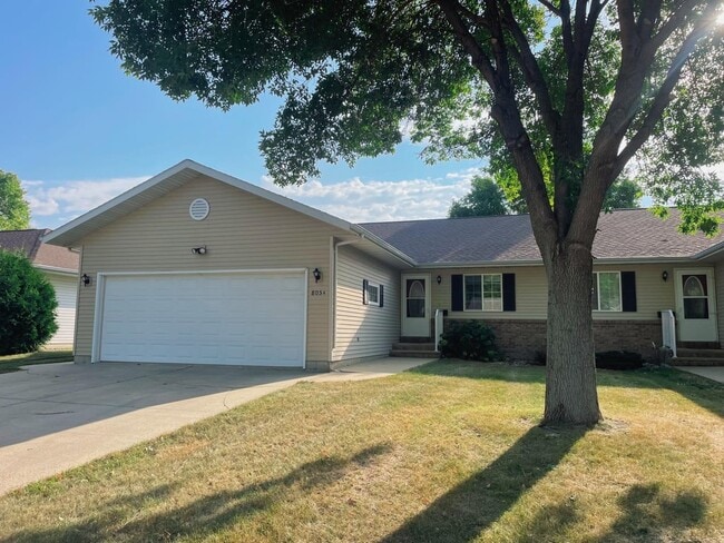 Building Photo - 805 W Southview Ct Rental