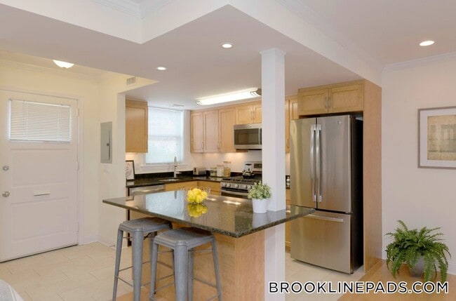 Photo - 105 Gerry Rd