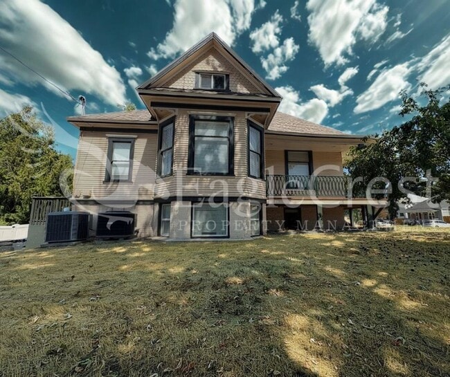 Photo - 603CHERRY Unit B