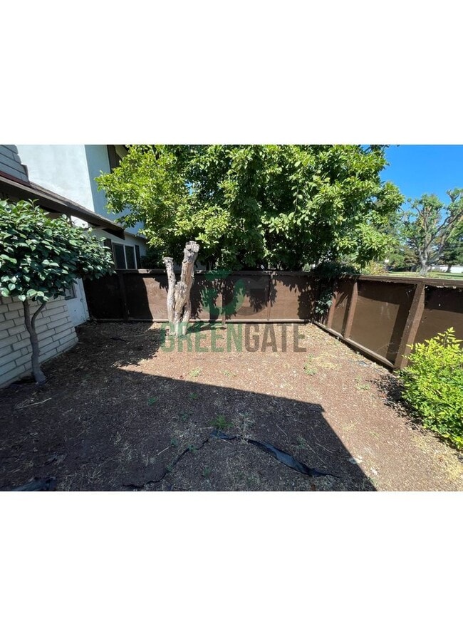 Photo - 3 BEDROOM 2 BATH HOME MOVE IN READY IN MODESTO!