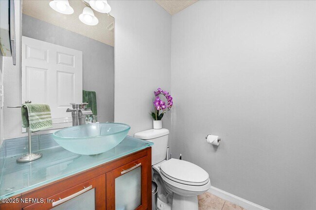 Photo - 8550 Argyle Business Loop