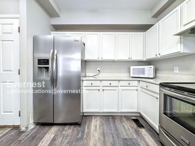 Photo - 9758 Laredo St.