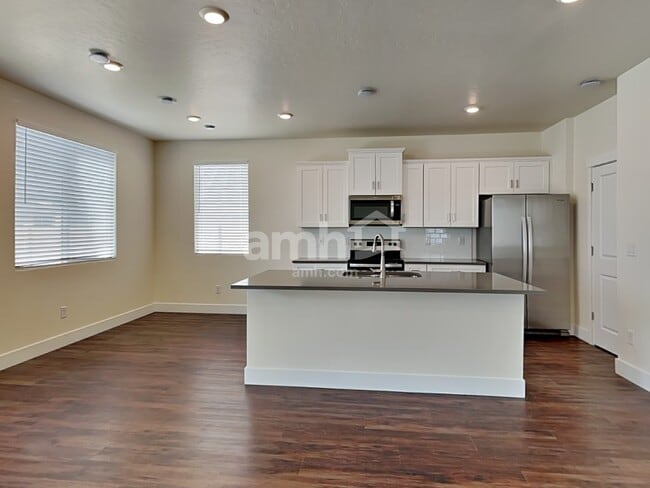 Photo - 4067 Bold Stripe Ave