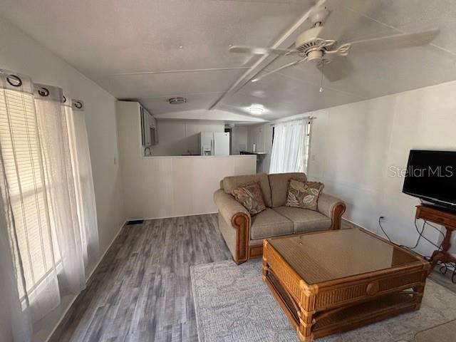 Photo - 605 Sunnyside Dr