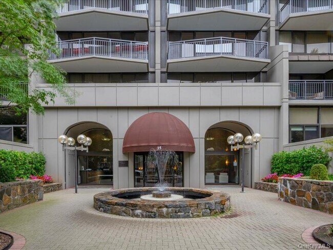 Building Photo - 15 Stewart Pl Unit 6D Rental