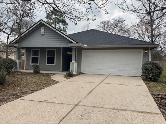 Photo - 10 Druids Glen Pl