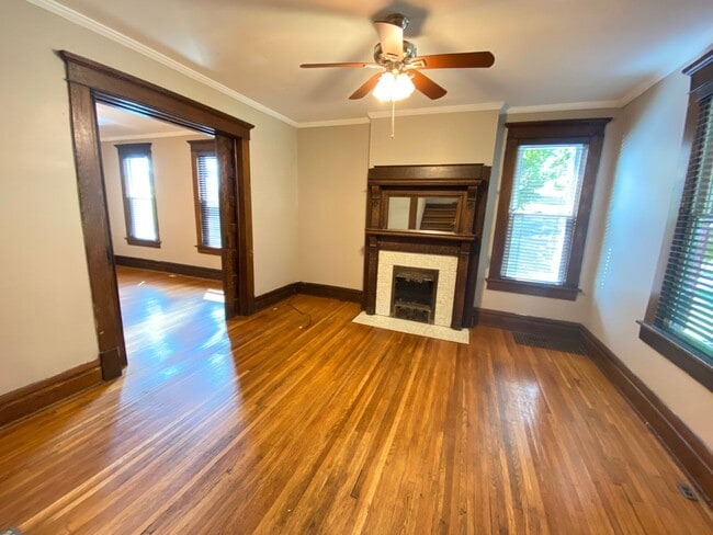 Photo - 305 E 16th Ave Unit 305