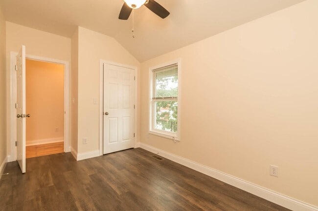 Photo - 211 N Madison St