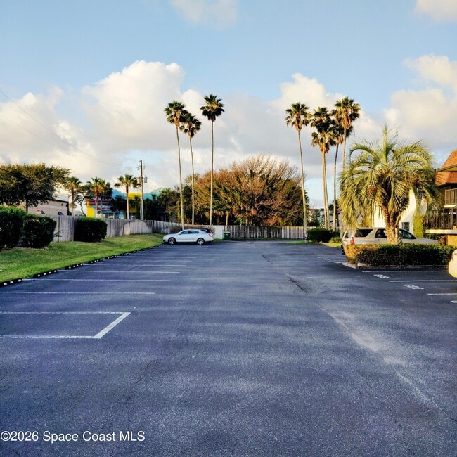 Photo - 200 St Lucie Ln Unit 604