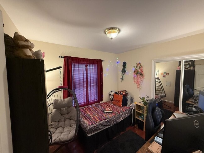 Photo - 208 Cambridge Ave Unit 2