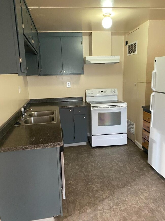 Photo - 754 California Ave