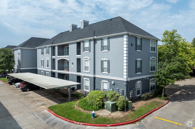 Estates at Bellaire