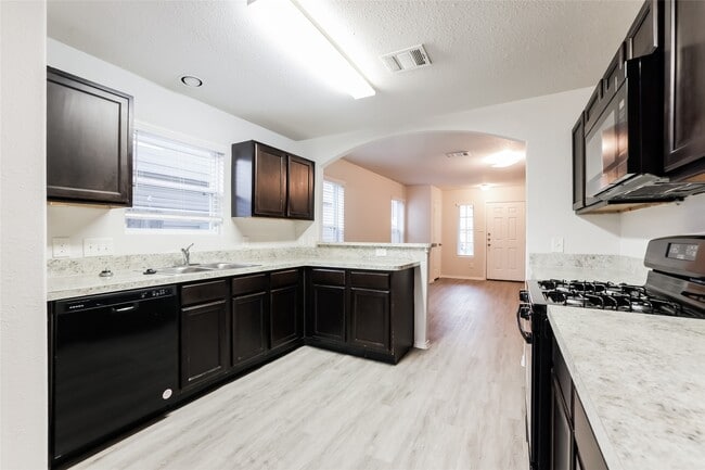 Photo - 3211 Atascocita Elm Dr