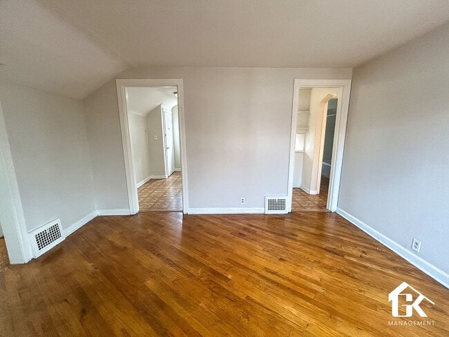 Photo - 18461 Washburn St Unit 18461 Washburn Upper