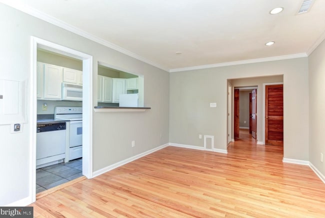 Photo - 1661 Park Rd NW Unit 101