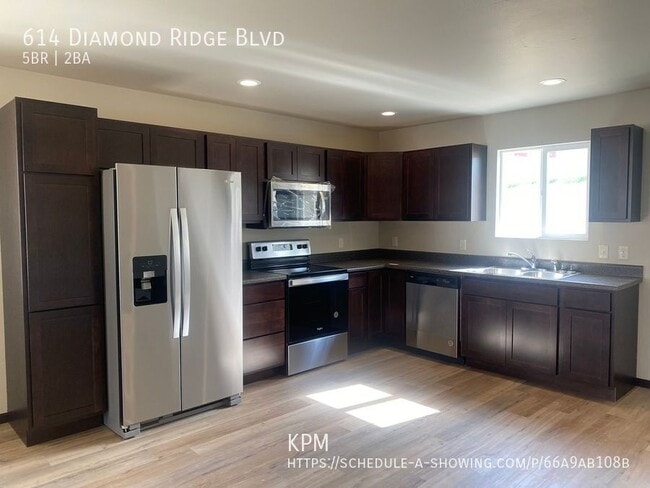 Photo - 614 Diamond Ridge Blvd