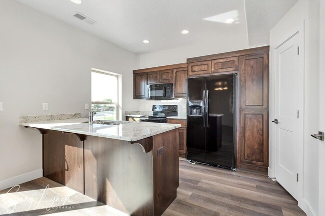 Photo - Townhome for Rent