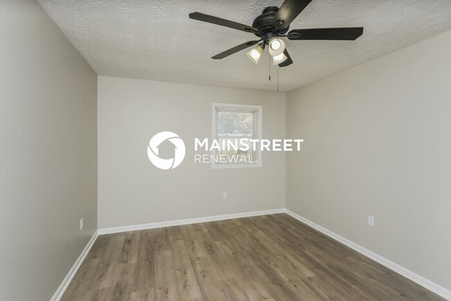 4 Bedroom Pet-Friendly Home in JEFFERSONVILLE, IN with Main Street Renewal