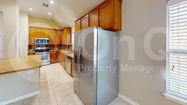 Photo - 1921 Highland Haven Ln
