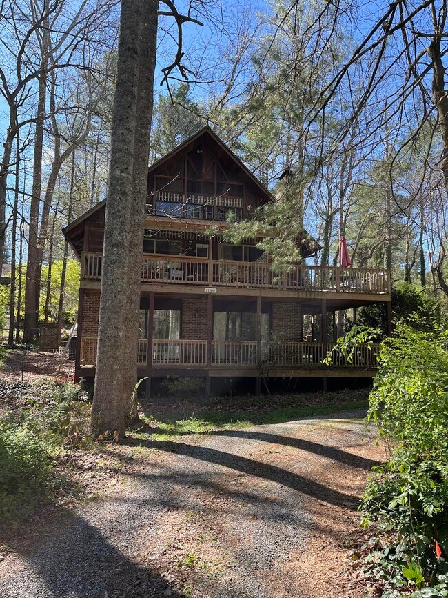 1160 West Blue Ridge Rd.- Flat Rock Villag... - 1160 West Blue Ridge Rd.- Flat Rock Villag...