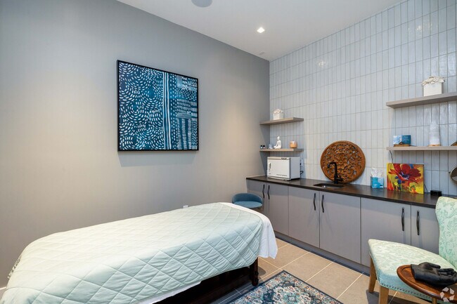 Photo - Mira at Palmer Ranch