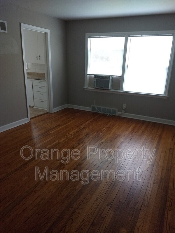 Photo - 824 N 46th St Unit #1