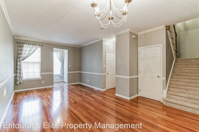 Photo - 3 br, 2.5 bath House - 76 Wheatsheaf Lane