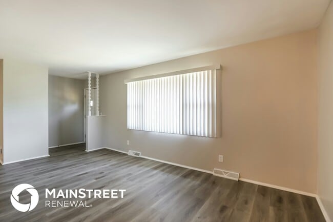 Photo - 7718 NE 54th St