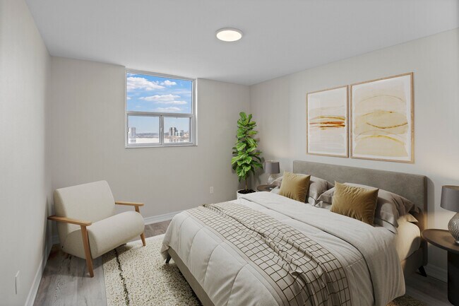 Photo - Lakeview Towers