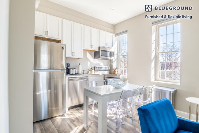 Photo - 133 7th St SE Unit FL3-ID821