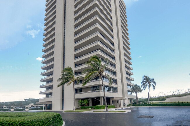 Photo - 5540 N Ocean Dr Unit 8c