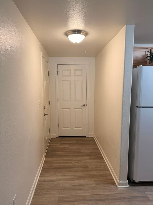 Photo - Awesome 2Bed 2Bath Condo Small Dog Considered!!! Unit 1202  Walnut Ave #4