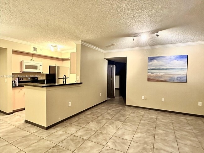 Photo - 2457 Centergate Dr Unit UPDATED SPACIAS #207