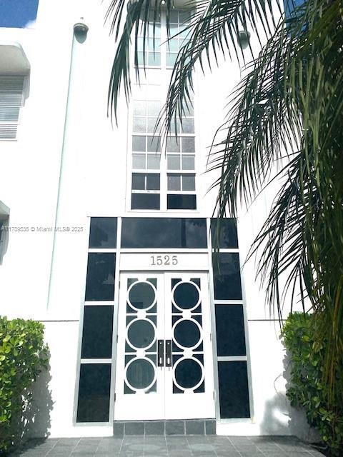 Photo - 1525 Meridian Ave Unidad 204 Rental