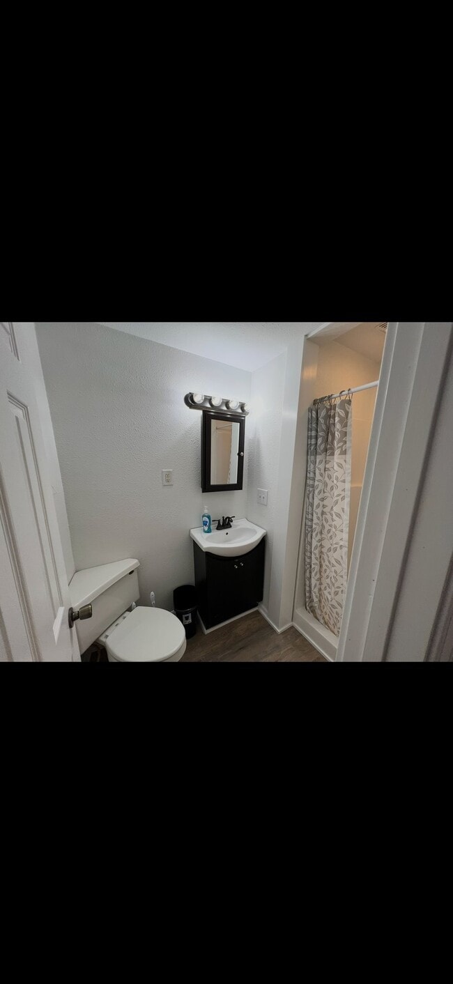 211 Pennsylvania Ave Unit B