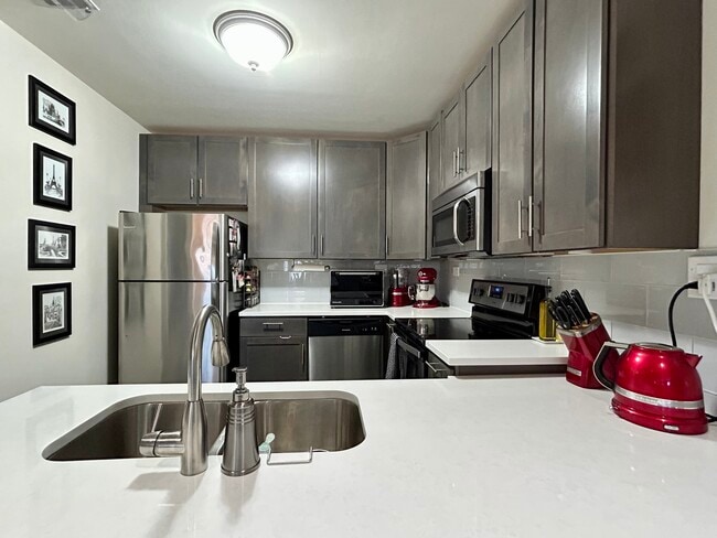 Photo - 1849 Green Bay Rd Unit 2E